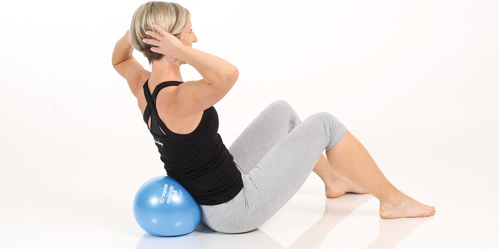 redondo-ball-22cm-blau_Sitz_1_web